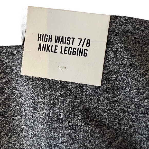 VICTORIA’S SECRET PINK Gray High Waist 7/8 Ankle Leggings - Picture 7 of 7